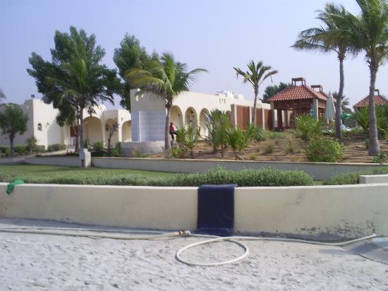 Отель Umm Al Quwain Beach 4*