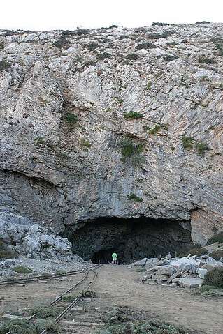Вход в Идейскую пещеру
