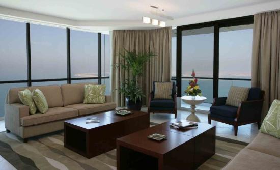Отель Dubai Marine Beach Resort & Spa 5*