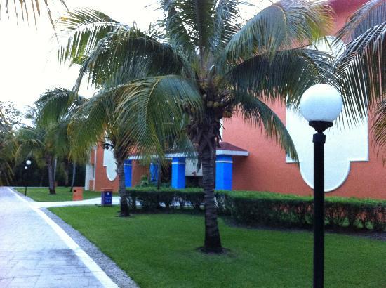 Отель Gran Bahia Principe Coba 3*