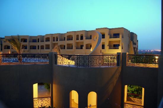 Отель The Three Corners Fayrouz Plaza Beach Resort Hotel Marsa Alam 5*