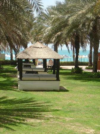 Отель Sheraton Jumeirah Beach Resort & Towers 5*