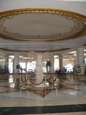 Отель Al Nabila Grand 5*