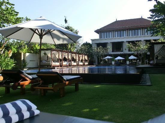 Отель Conrad Bali Resort & Spa 5*