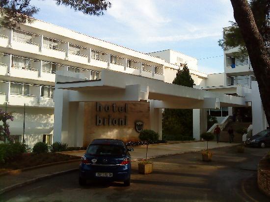 Отель Brioni 2*