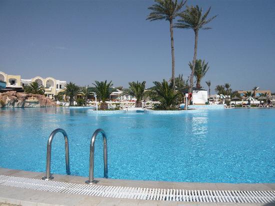 Отель LTI-Djerba Holiday Beach 4*