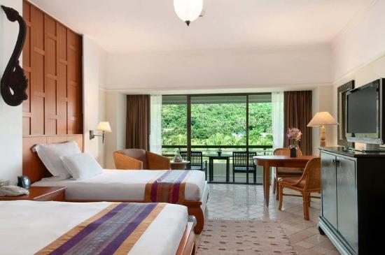 Отель Hilton Phuket Arcadia (Andmn Wng) Karon Hotel 4*