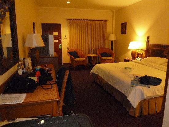 Отель Sabai Resort 3*