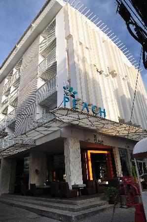 Отель Peach Hill Hotel & Resort 3*