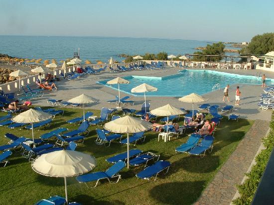 Отель Themis Beach 4*