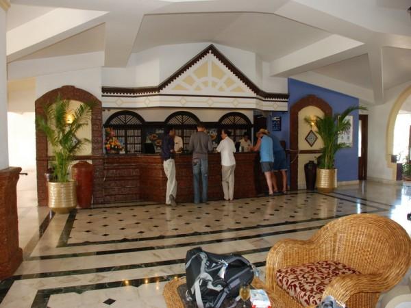 Отель Holiday Inn Resort 4*