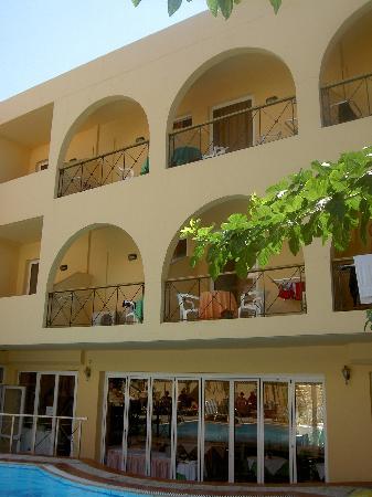 Отель Dimitrios Beach 3*