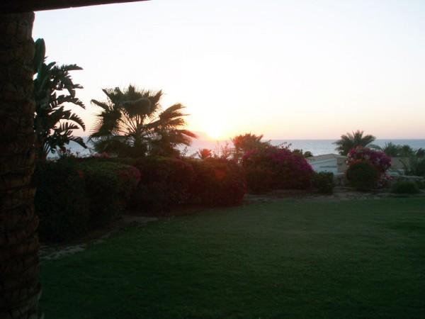 Отель Sheraton Sharm Hotel Resort Villas & Spa 5*
