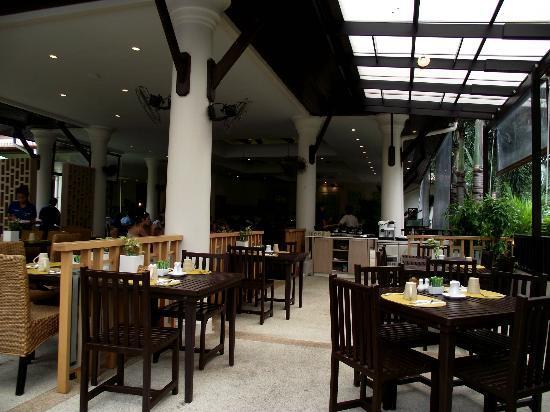 Отель Deevana Patong Resort & Spa 3*