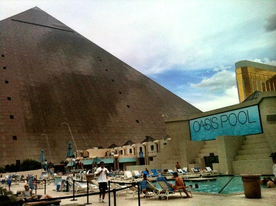Отель Luxor 4*