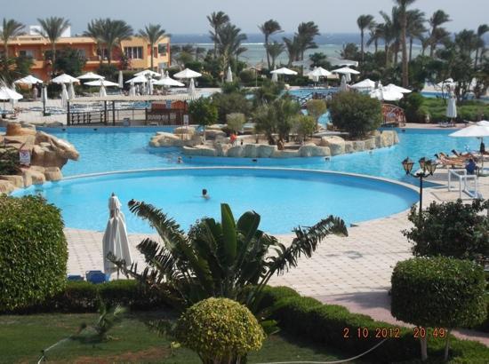 Отель AA Amwaj Hotel & Resort 5*