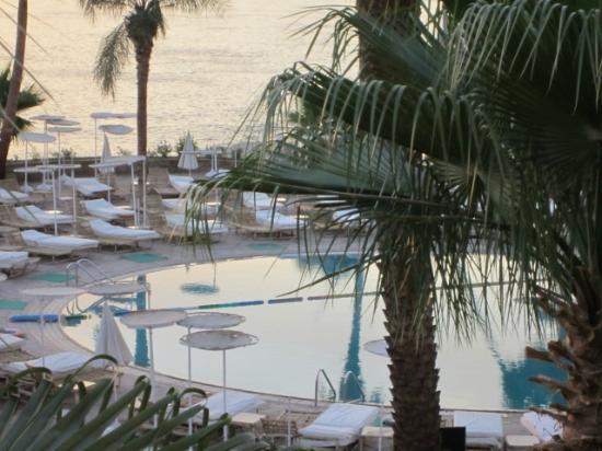 Отель Sheraton Luxor Resort 5*