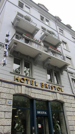 Отель Bristol Zurich 3*