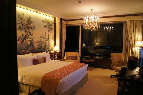 Отель Island Shangri-la Hong Kong 5*