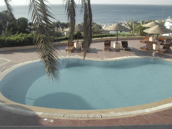 Отель Domina Prestige Resort 5*