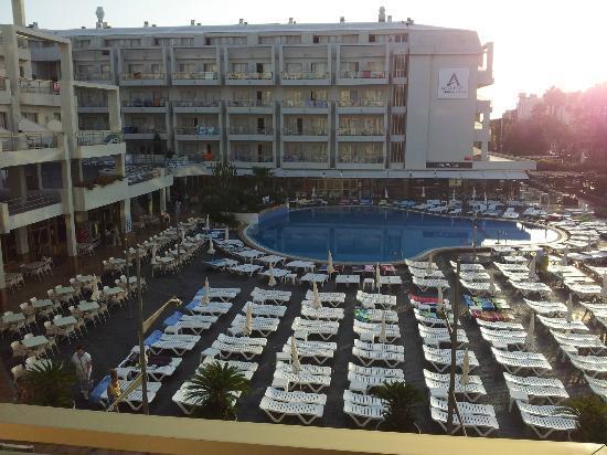 Отель Aqua Hotel Aquamarina 3*
