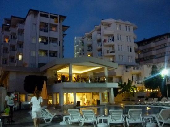 Отель Xperia Saray Beach 3*
