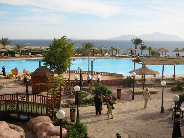 Отель Pyramisa Sharm El-Sheikh Resort & Villas 5*