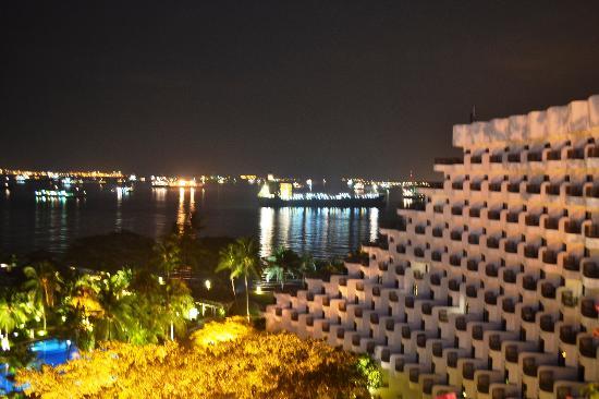 Отель Shangri-La's Rasa Sentosa Resort 5*
