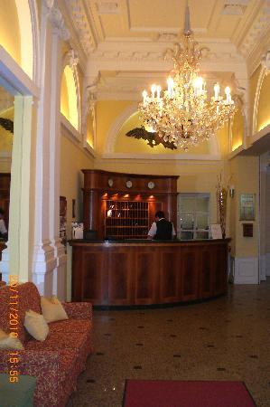 Отель Kaiserhof Wien 4*