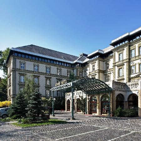 Отель Danubius Grand Hotel Margitsziget 4*