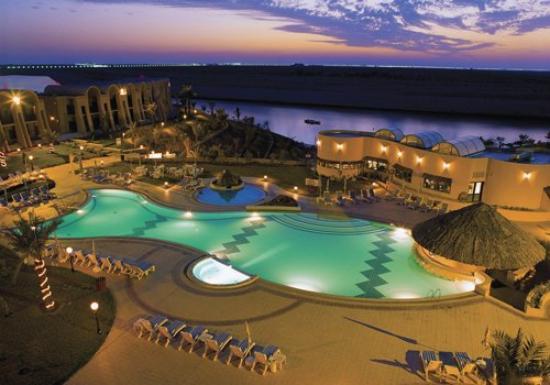 Отель Golden Tulip Al Jazira Hotel & Resort 5*