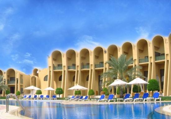 Отель Golden Tulip Al Jazira Hotel & Resort 5*