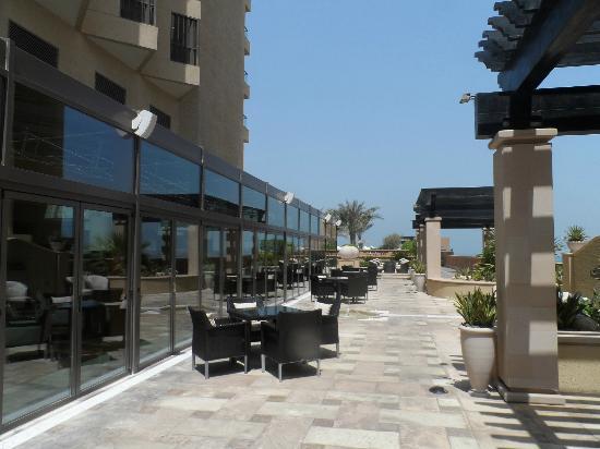 Отель Sofitel Dubai Jumeirah Beach 5*