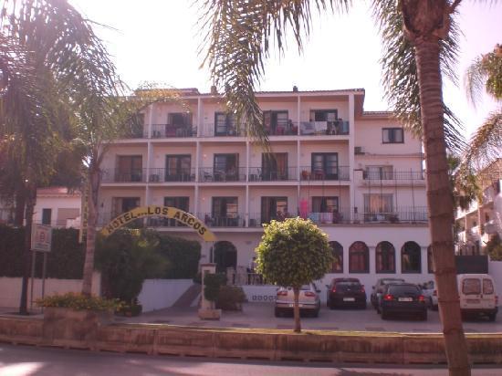 Отель Los Arcos Montemar 3*