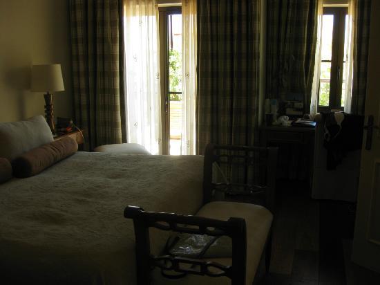 Отель InterContinental Aphrodite Hills Resort Hotel 5*