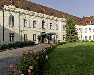 отель Grand Hotel Sauerhof 4*