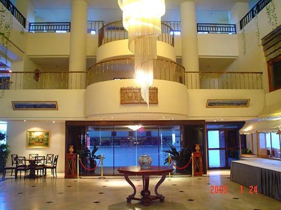 Отель Thavorn Grand Plaza 3*