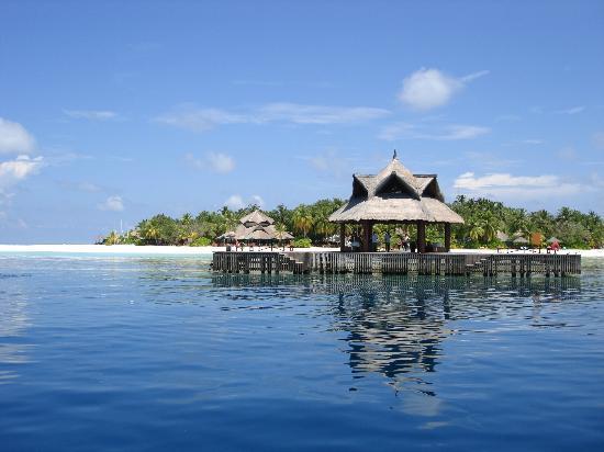 Отель Banyan Tree Maldives Vabbinfaru 5*