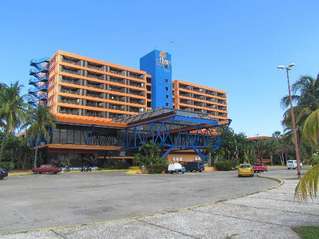 отель Playa Caleta 4*