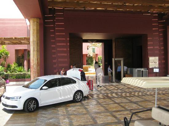 Отель Moevenpick Resort & Spa Tala Bay Aqaba 5*