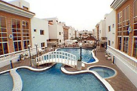 Отель Regent Beach Resort 3*