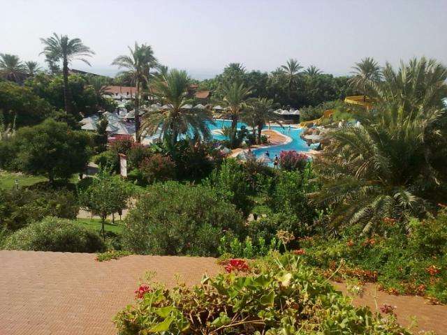 Отель Holiday Park Resort 4*