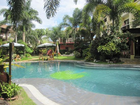 Отель Best Western Boracay Tropics Resort 3*