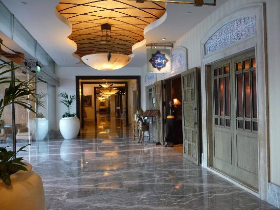 Отель Taj Palace Dubai 5*