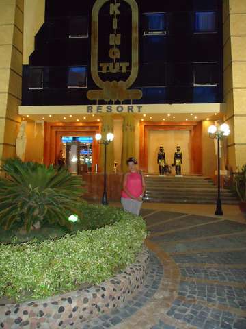 Отель King Tut Resort 4*