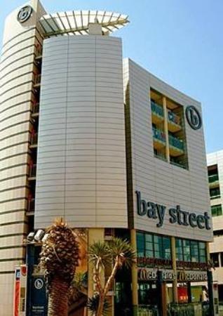 Отель Bay Street 4*