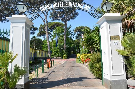 Отель Grand Hotel Punta Molino 5*