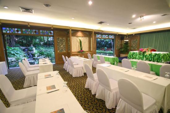 Отель Montien Pattaya 4*