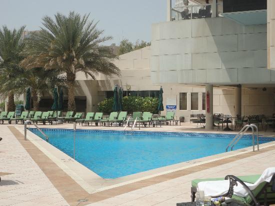 Отель Sheraton Dubai Creek Hotel and Towers 5*