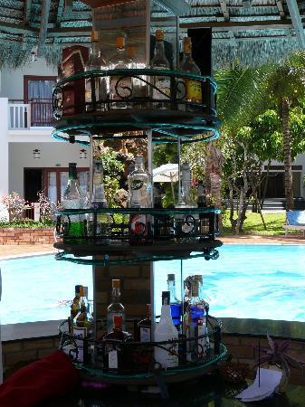 Отель Canary Beach Resort 2*